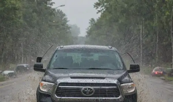 Failing to Replace Worn-Out Wiper Blades