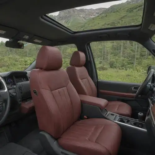 Toyota Tundra - Customize your Tundra's interior with stylish and durable seat covers